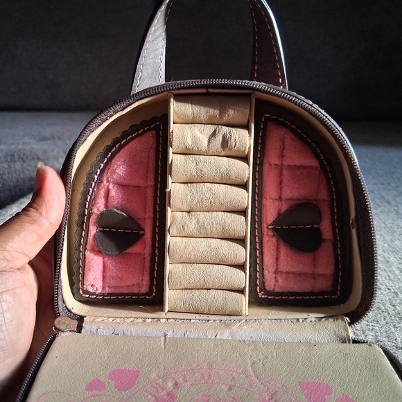 Vintage Pink Juicy Couture Jewelry Holder - Picture 3 of 4